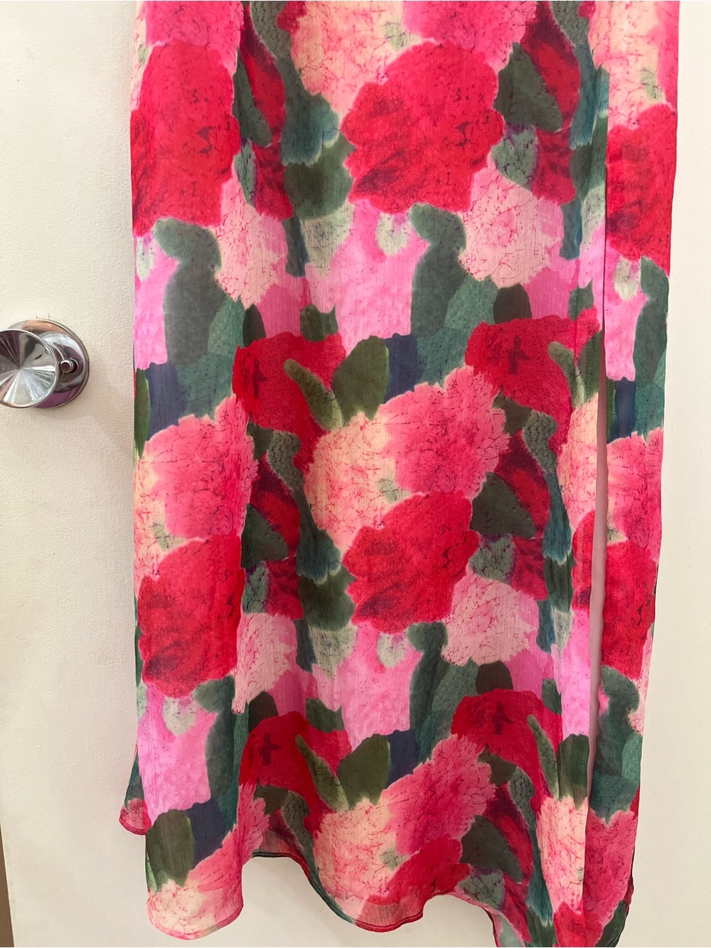 Louna floral cowl neck dress - Picture 14 of 16